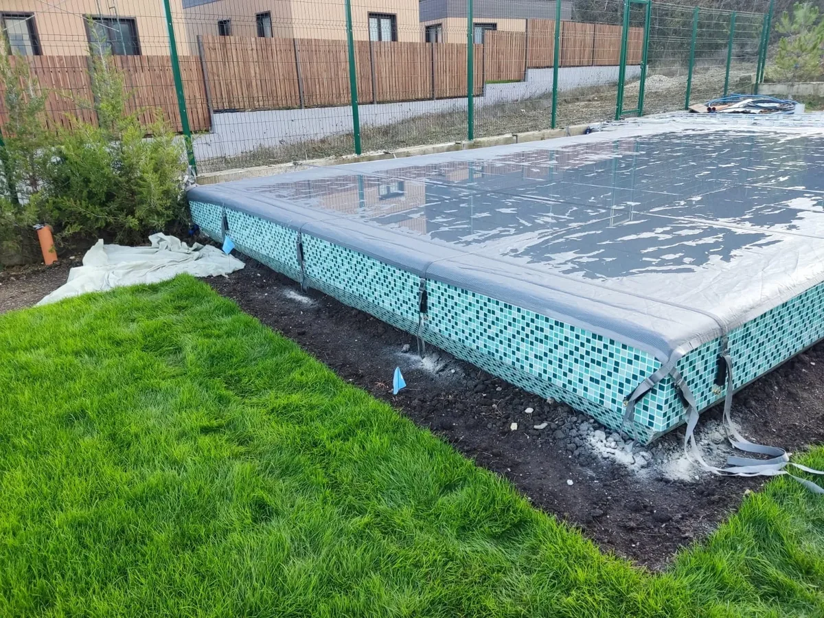 Батутное покрывало на бассейне в Щелково